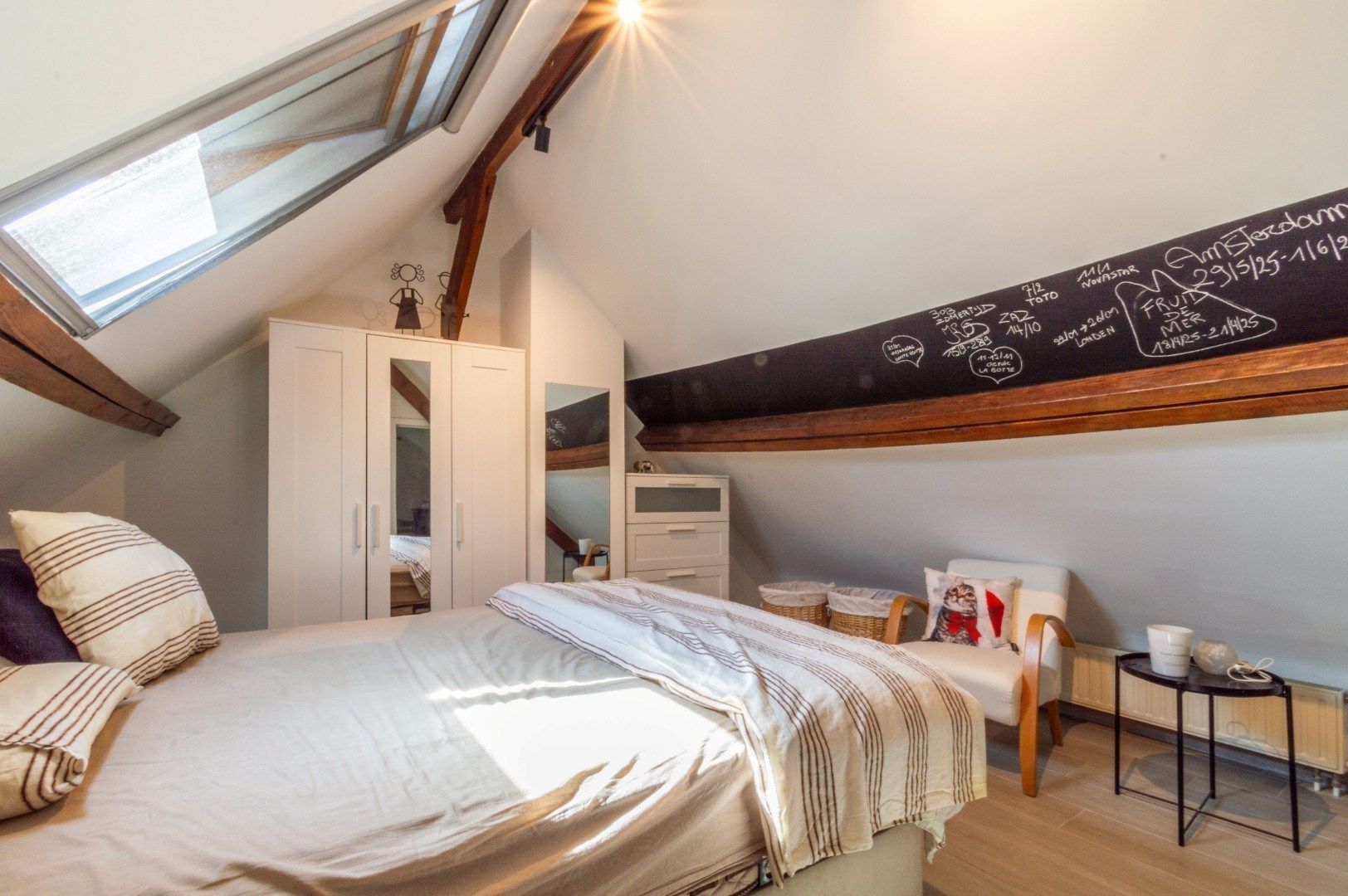 INSTAPKLAAR APP. MET 1 SLAAPKAMER + BUREAU ! foto 14