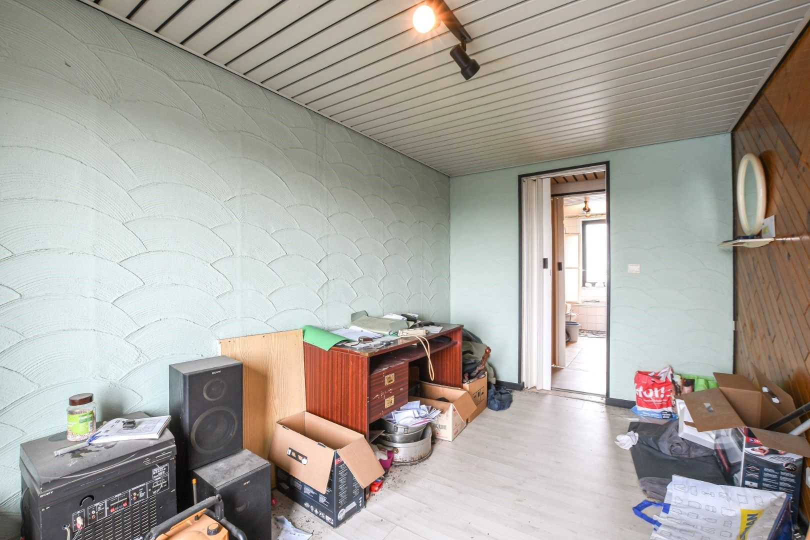 Gezellig appartement in Blankenberge op centrale locatie met renovatiepotentieel foto 10