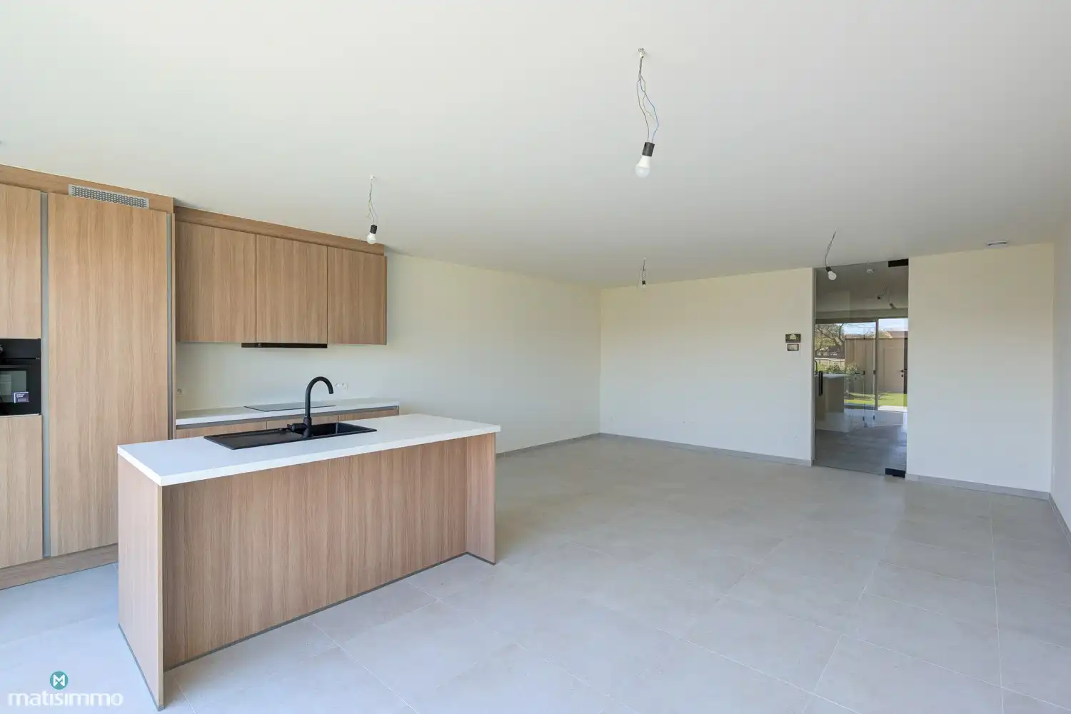 NIEUWBOUW DUPLEXAPPARTEMENT MET 2 SLAAPKAMERS, TUIN EN AUTOSTAANPLAATS NABIJ NABIJ HET CENTRUM VAN BILZEN foto 8