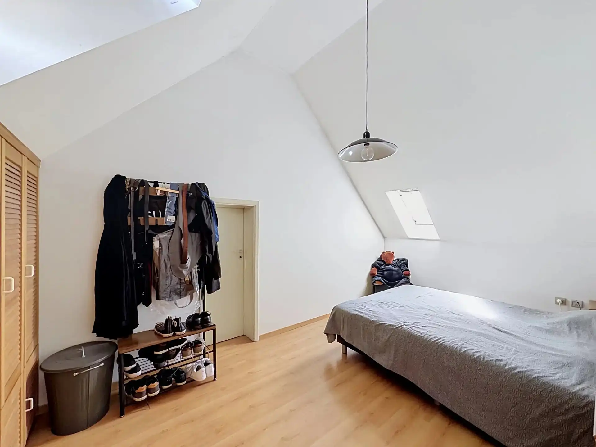 Gezellig en ruim duplex appartement in hartje Lommel met staanplaats. foto 20