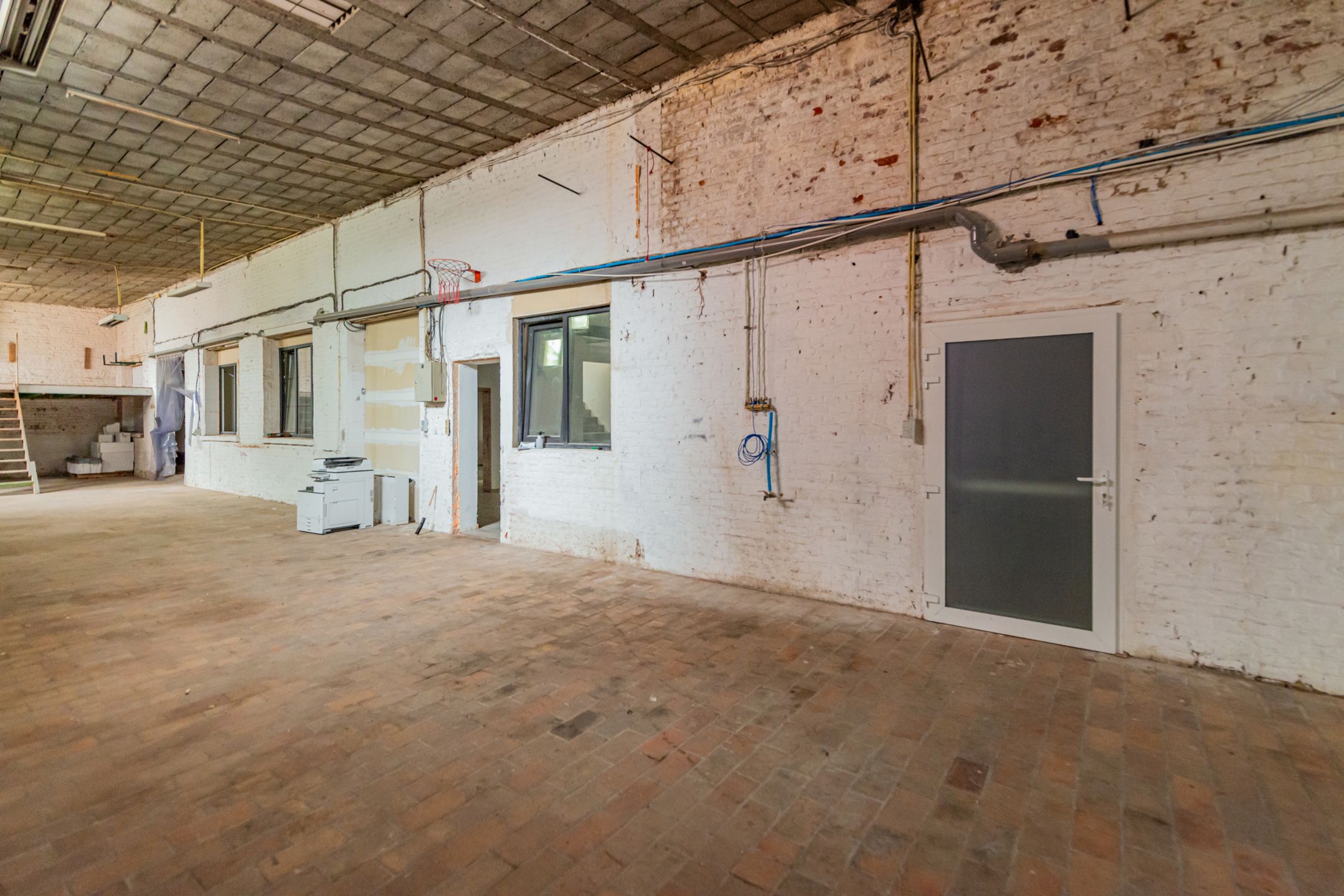 Gebouw met 3 appartementen en opslag te koop foto 16