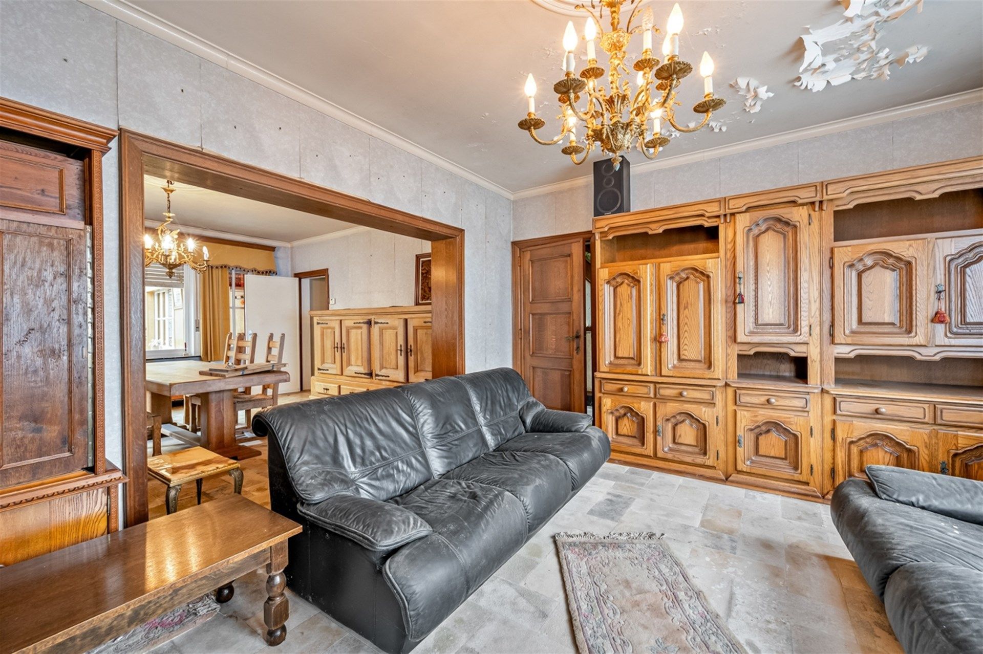 Te renoveren gezinswoning met veel potentieel in het landelijke Kerksken foto 5