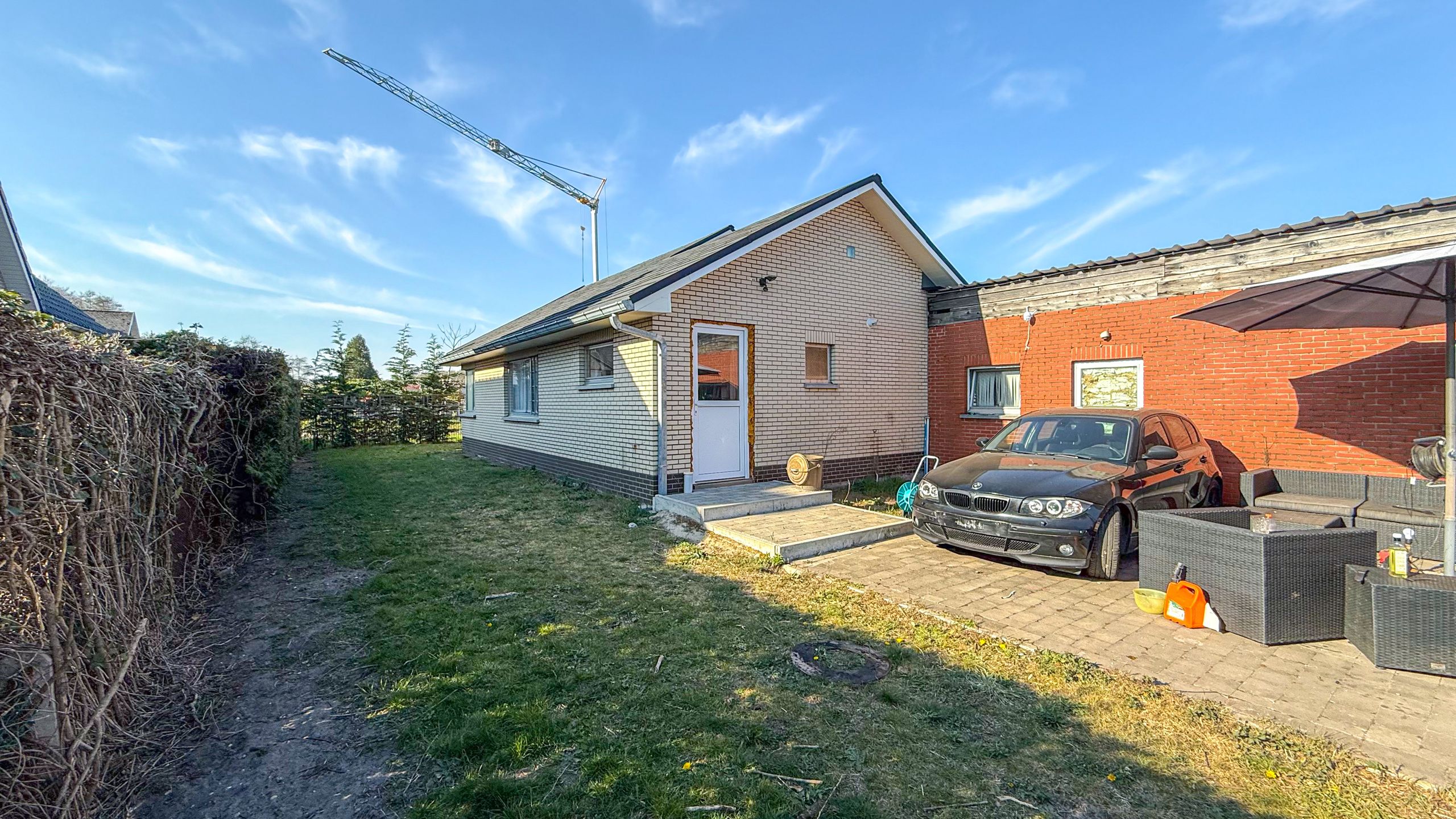 Mooie gerenoveerde woning met loods op 18are in Zonhoven! foto 21