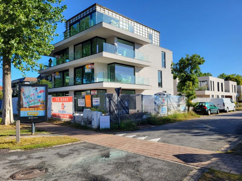 Exclusief nieuwbouw appartement op residentiële ligging foto 2