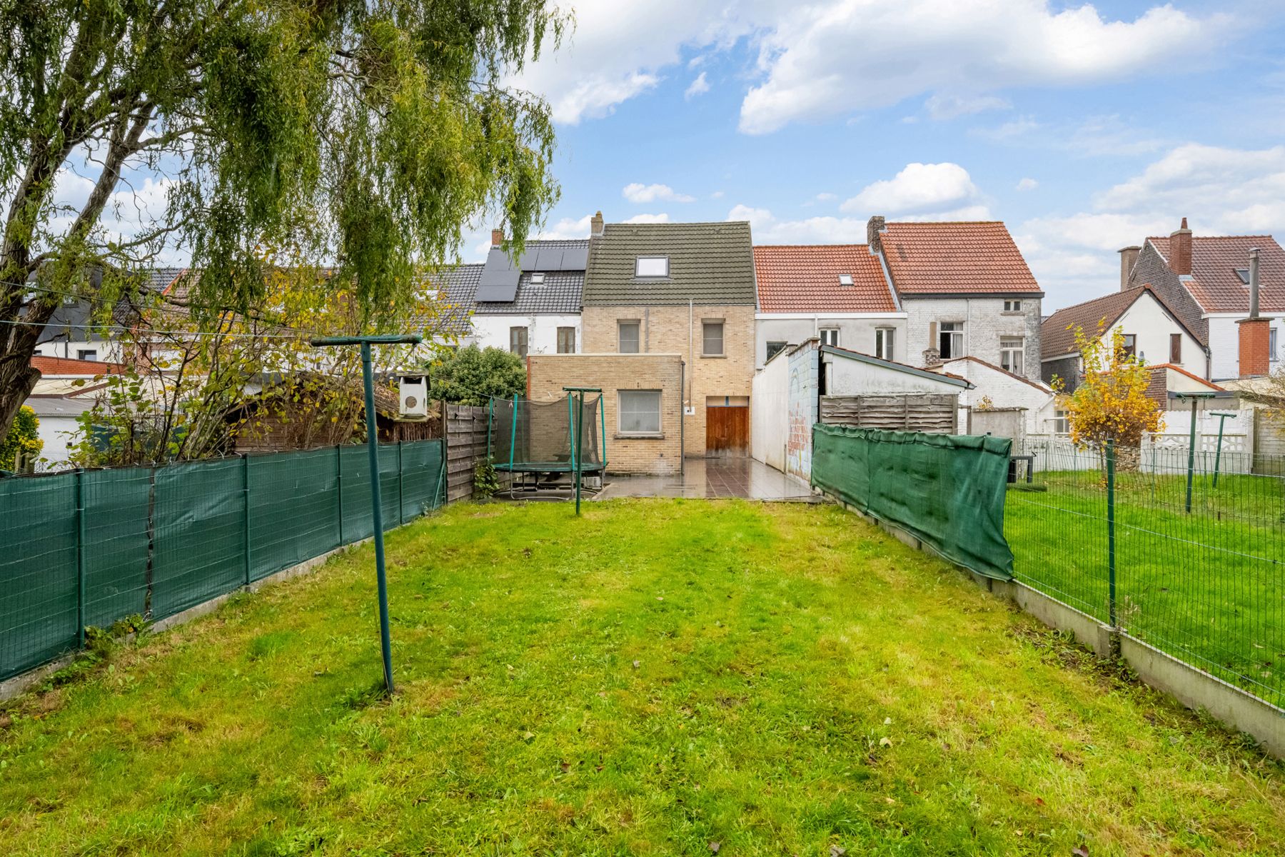 Instapklare woning met 5 slaapkamers en tuin op topligging foto 16