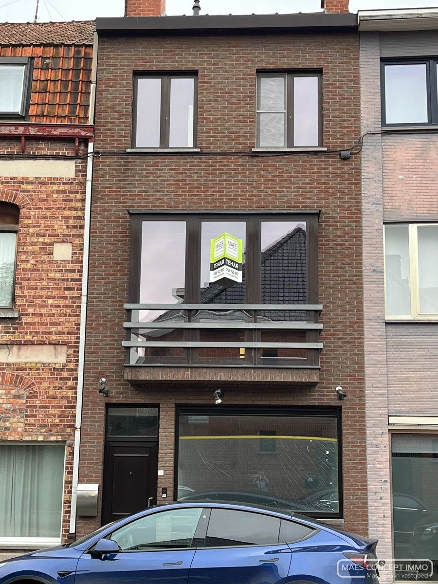 Woning te huur Kortrijk 2 slaapkamers nabij Astridpark foto {{pictureIndex}}