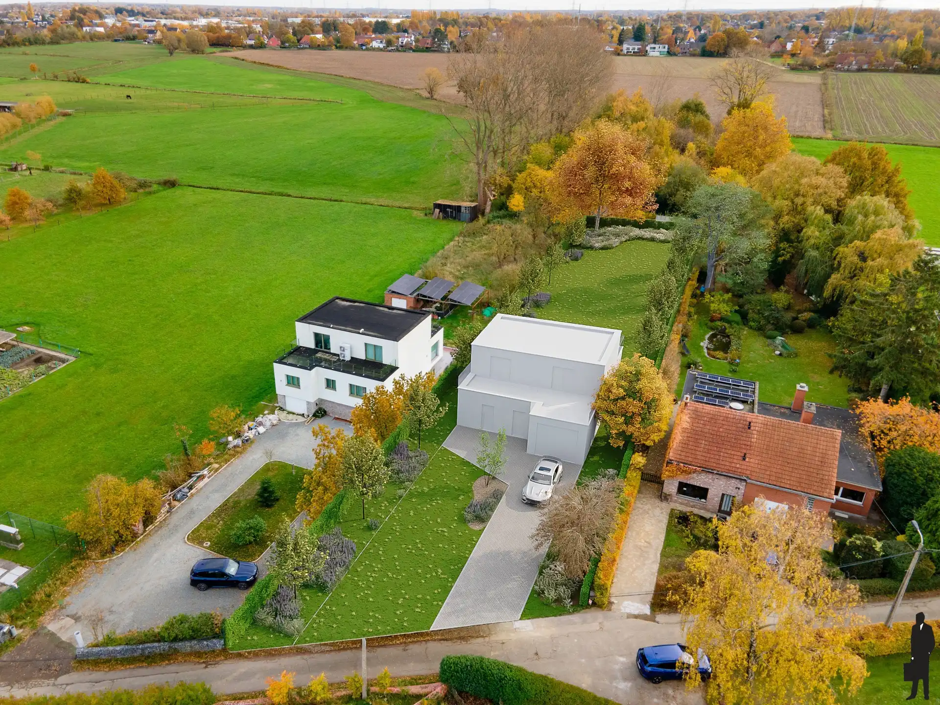 Mooi gelegen perceel voor zonevreemde woning (ca. 2343 m²) foto {{pictureIndex}}