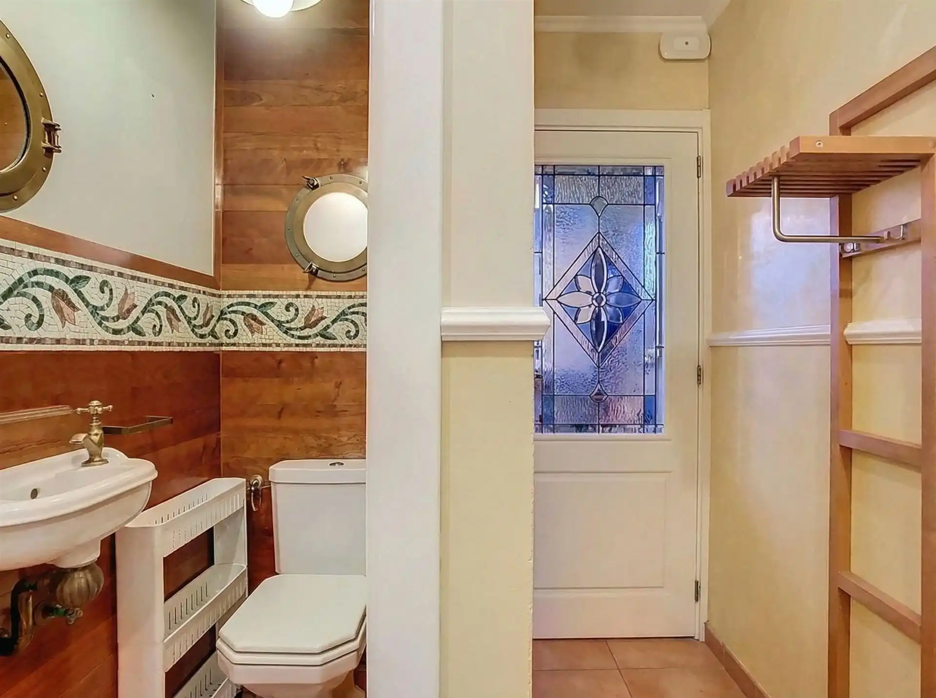 Ruim en modern duplex appartement op een toplocatie foto 10