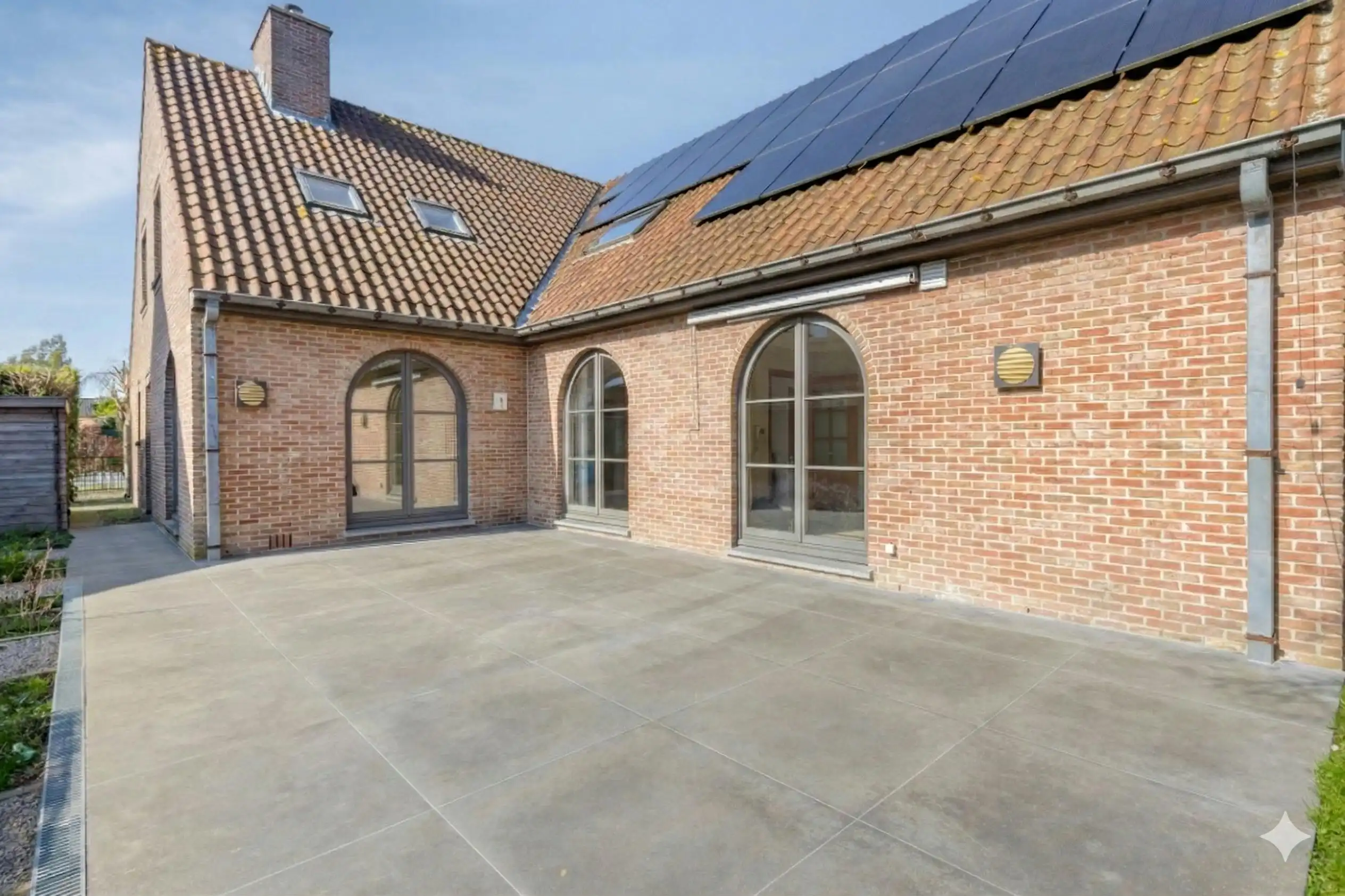 Villa met kantoor of kangoeroe-potentieel (EPC A) foto 9