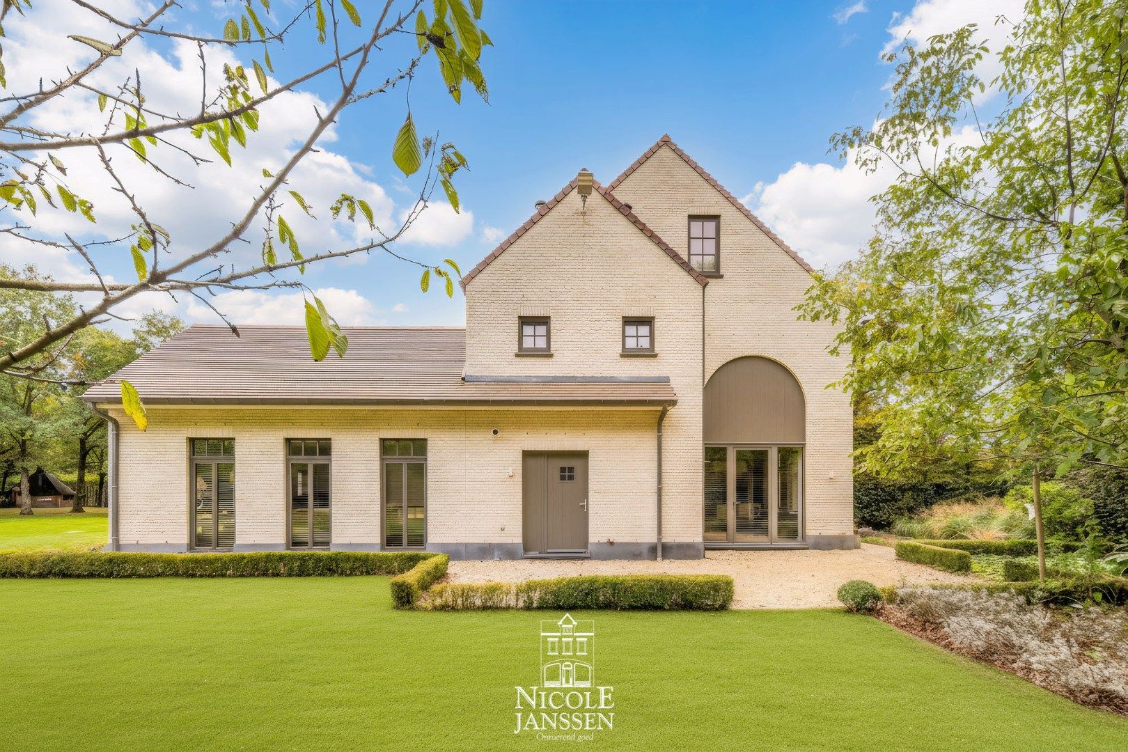 Exclusieve, karaktervolle villa foto 23