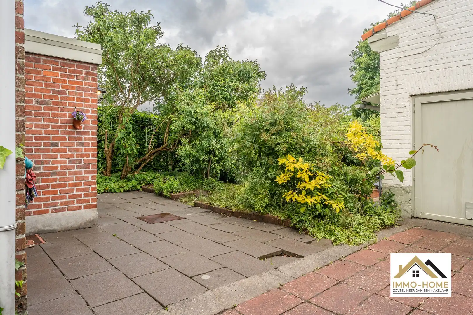 Instapklare woning met ruime tuin op topligging  foto 27