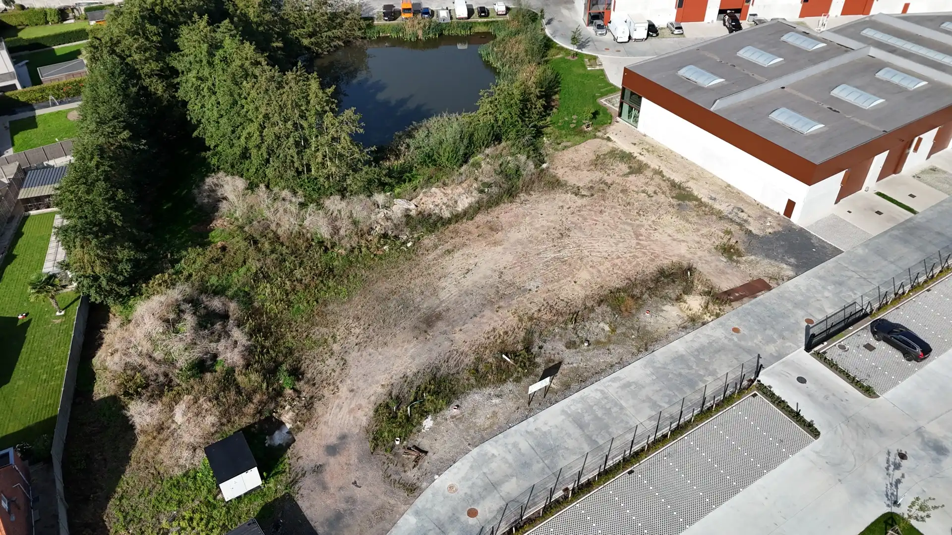 Bedrijfsgebouw op maat in Izegem - bedrijvenpark "Stuyf" foto 7