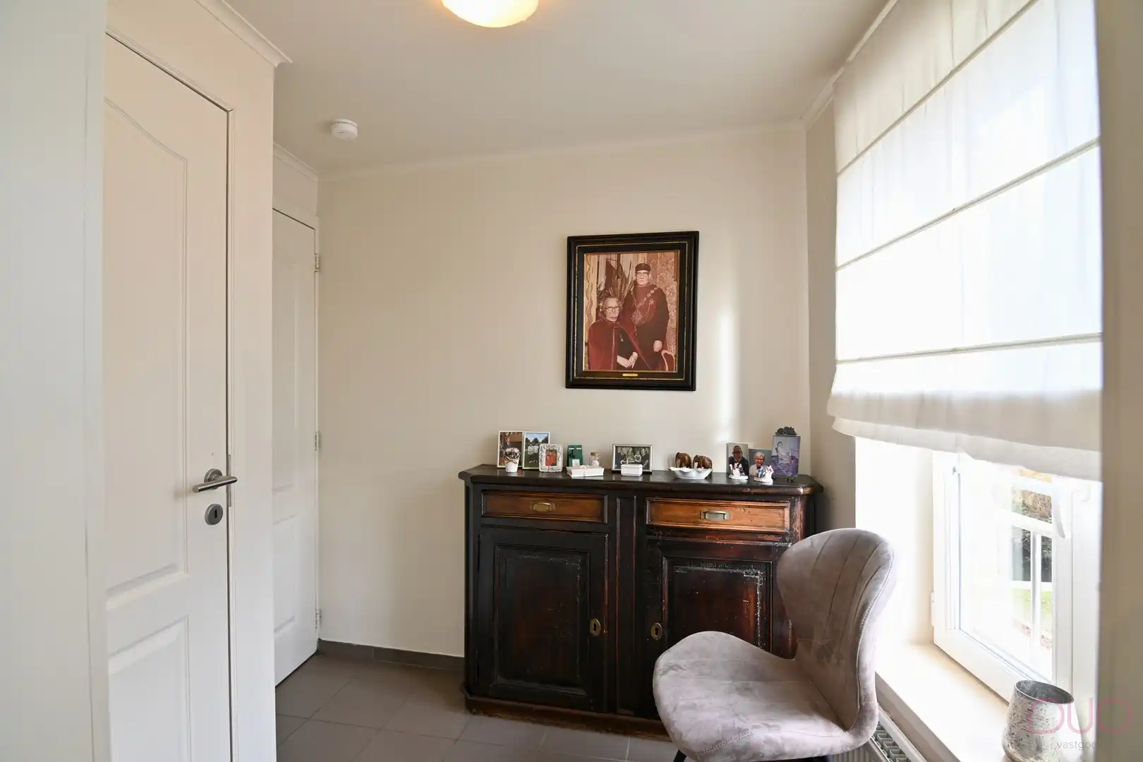 Instapklaar appartement met twee slaapkamers en groot terras met open zicht foto 6