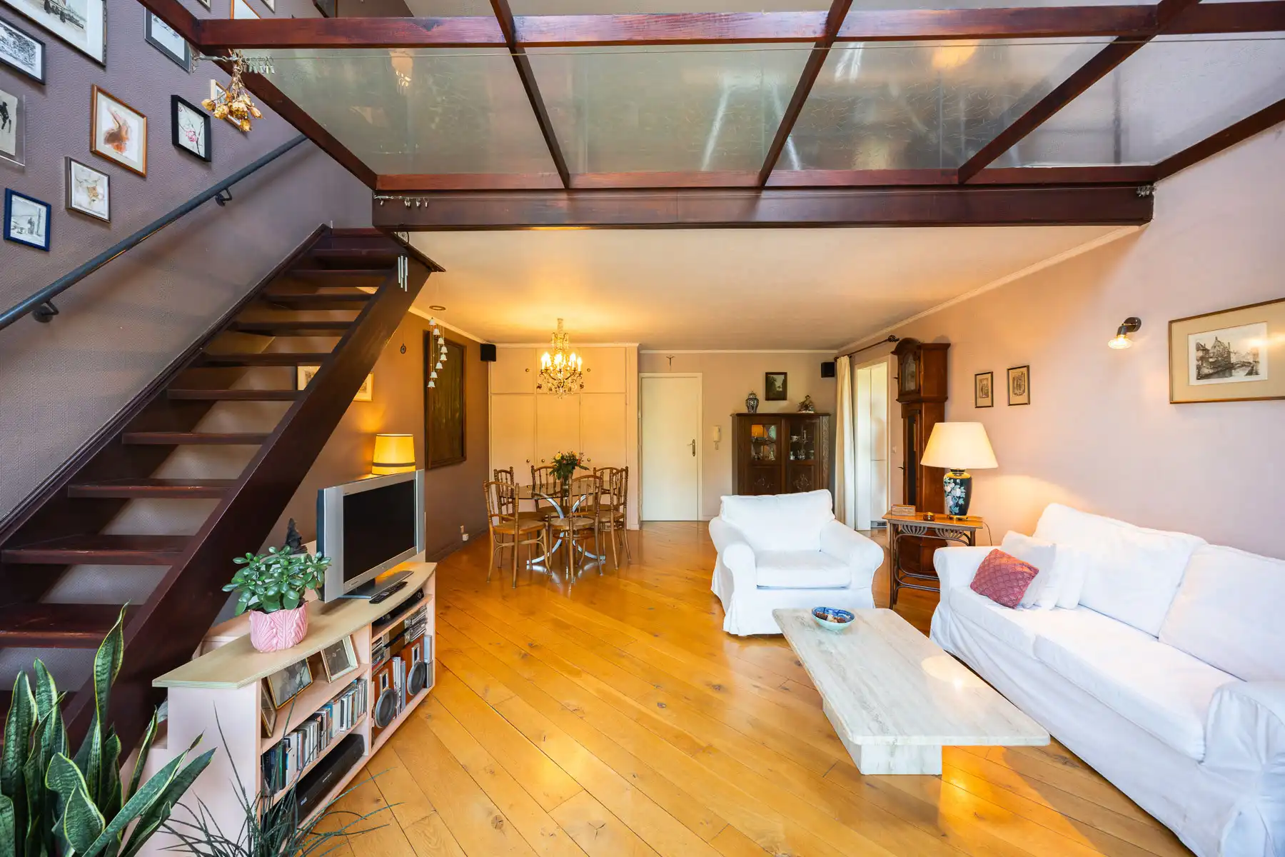 Instapklare duplex met prachtig uitzicht en parkings foto 5
