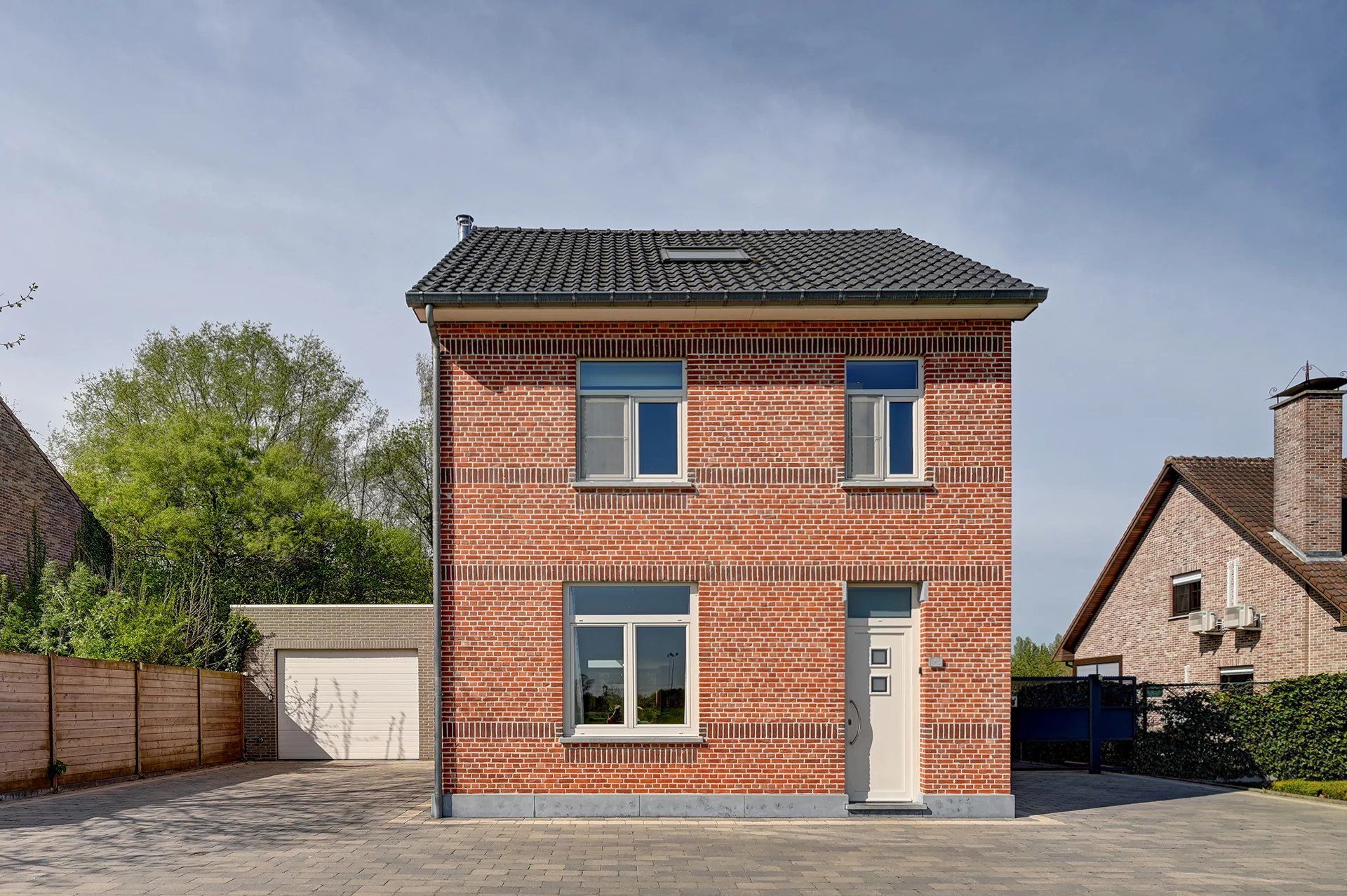 RUIME INSTAPKLARE WONING OP TOP LOCATIE foto 2