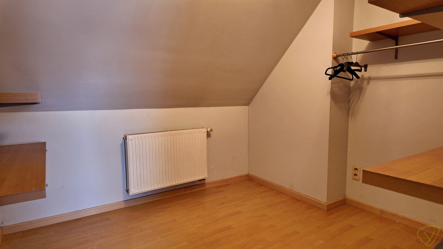 Gezellig en instapklaar duplexappartement met terras voor- en achteraan! foto 10