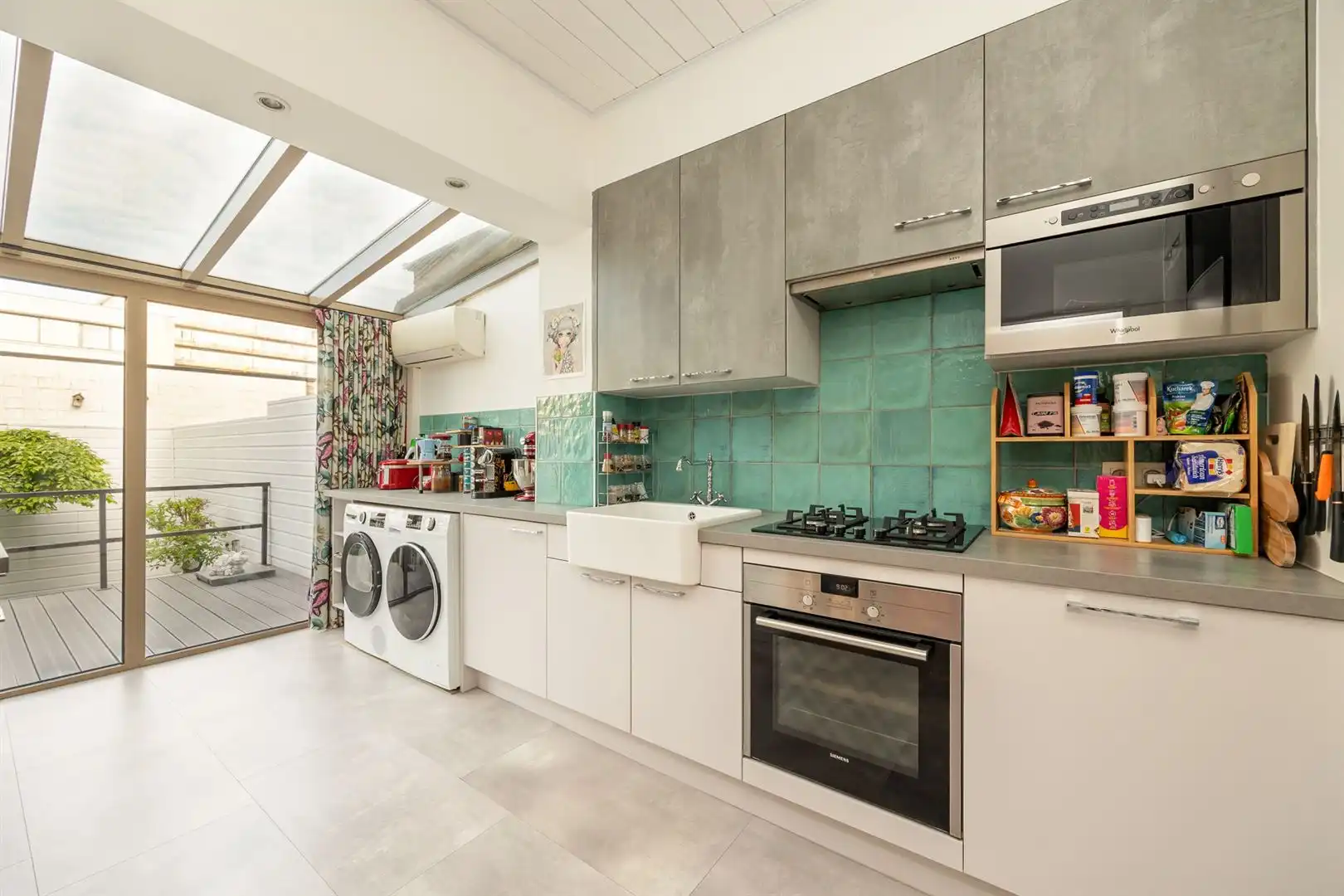 Gerenoveerde woning met 3 slaapkamers in rustige vogeltjes-wijk foto 6