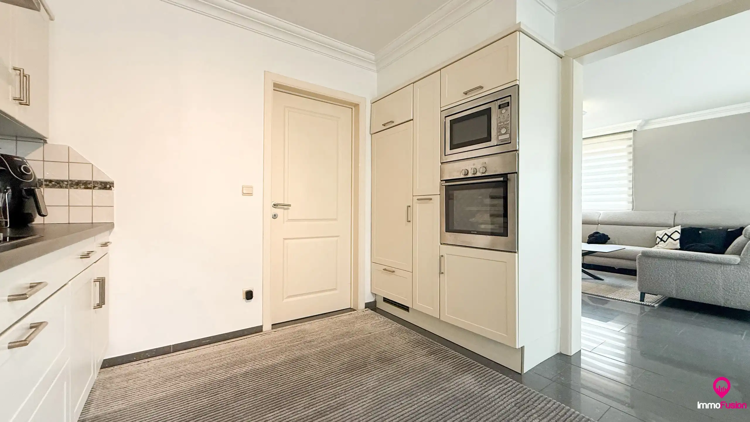 Instapklare woning met 3 slpks, tuin en garage in Lillo! foto 15