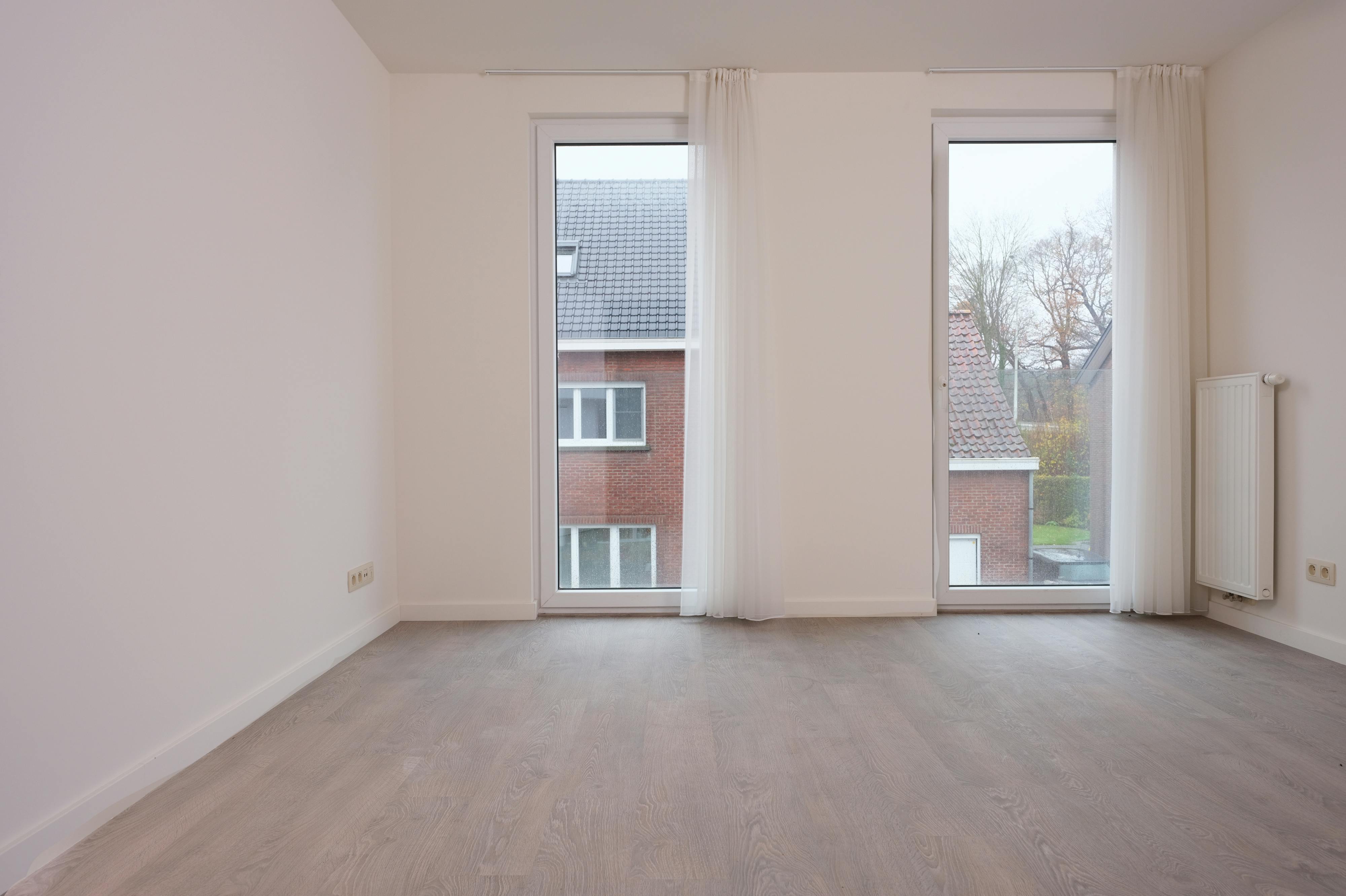 Assistentieappartement met 2 slaapkamers te Beernem foto 4