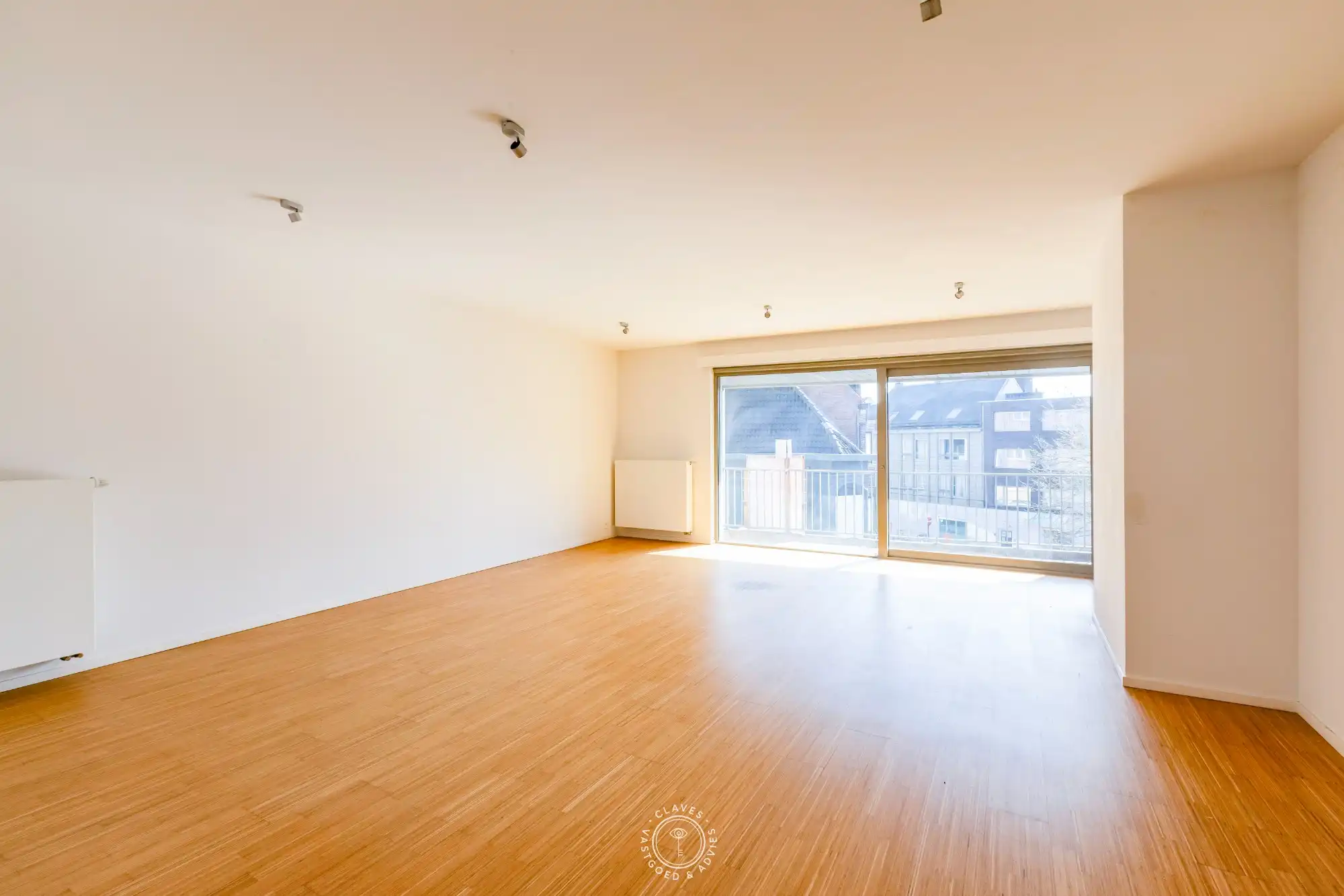 Centraal gelegen appartement met 2 terrassen en garagebox foto {{pictureIndex}}