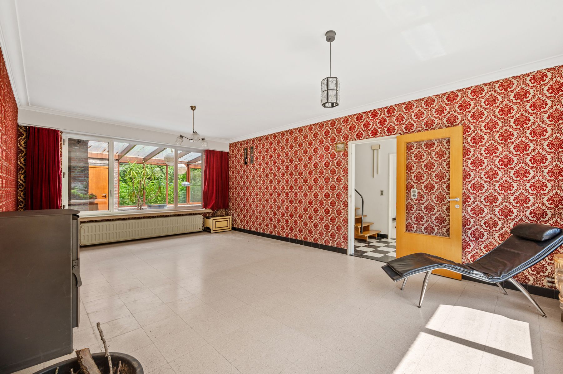Uniek hoeve omgeven door privacy en rust foto 3