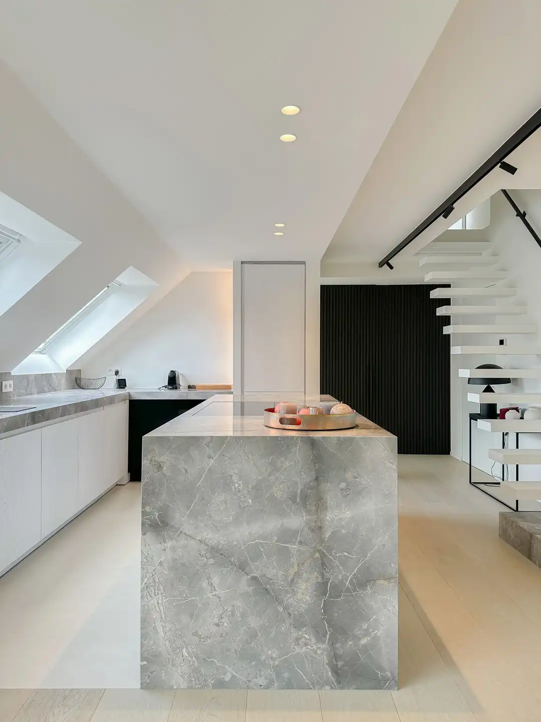 Bijzonder verfijnd duplexappartement, gelegen in het Zoute foto 14