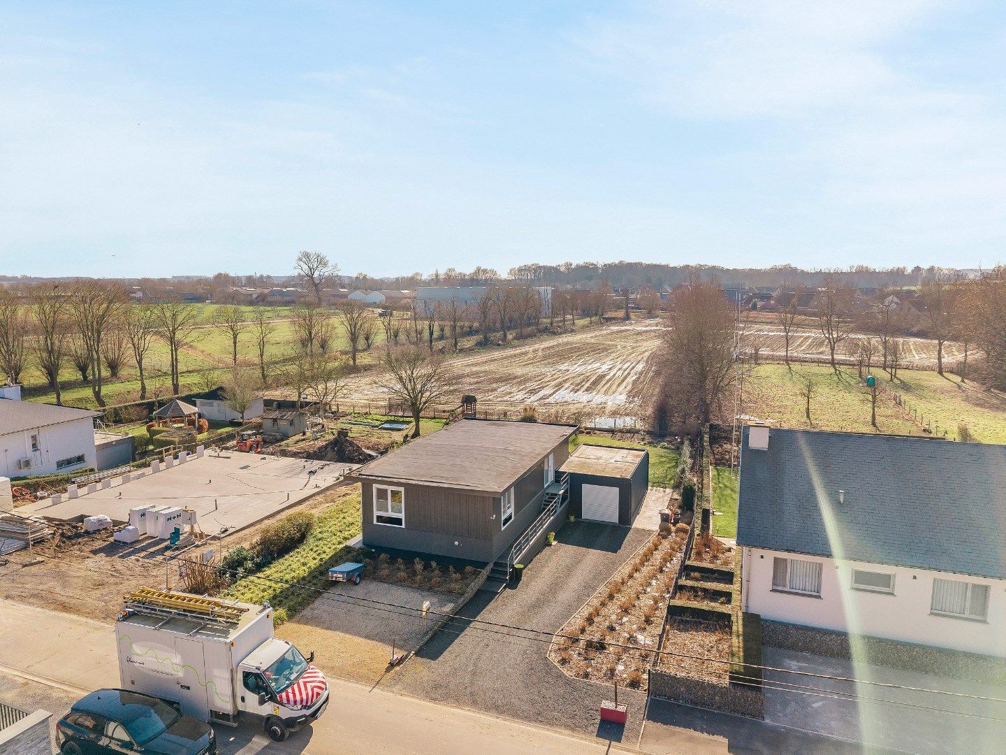 GERENOVEERDE WONING MET 3 SLPKS, TUIN EN RUIME GARAGE (973m²) foto 28