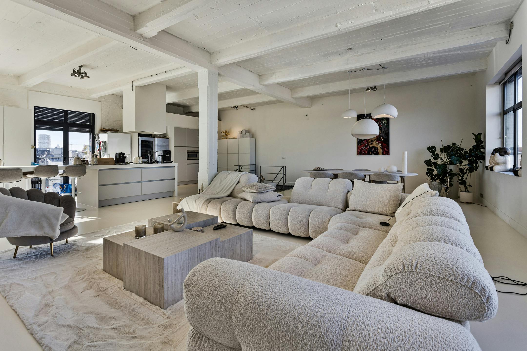 Penthouse duplex appartement met twee terrassen te koop foto {{pictureIndex}}