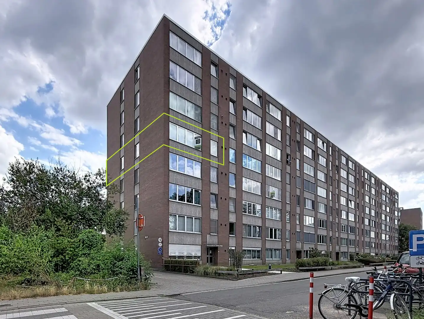 Ruim en lichtrijk 3gevel appartement met prachtig uitzicht op de velden foto 19