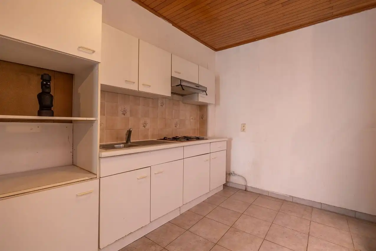 Op te frissen stadswoning met 4slk.  foto 8