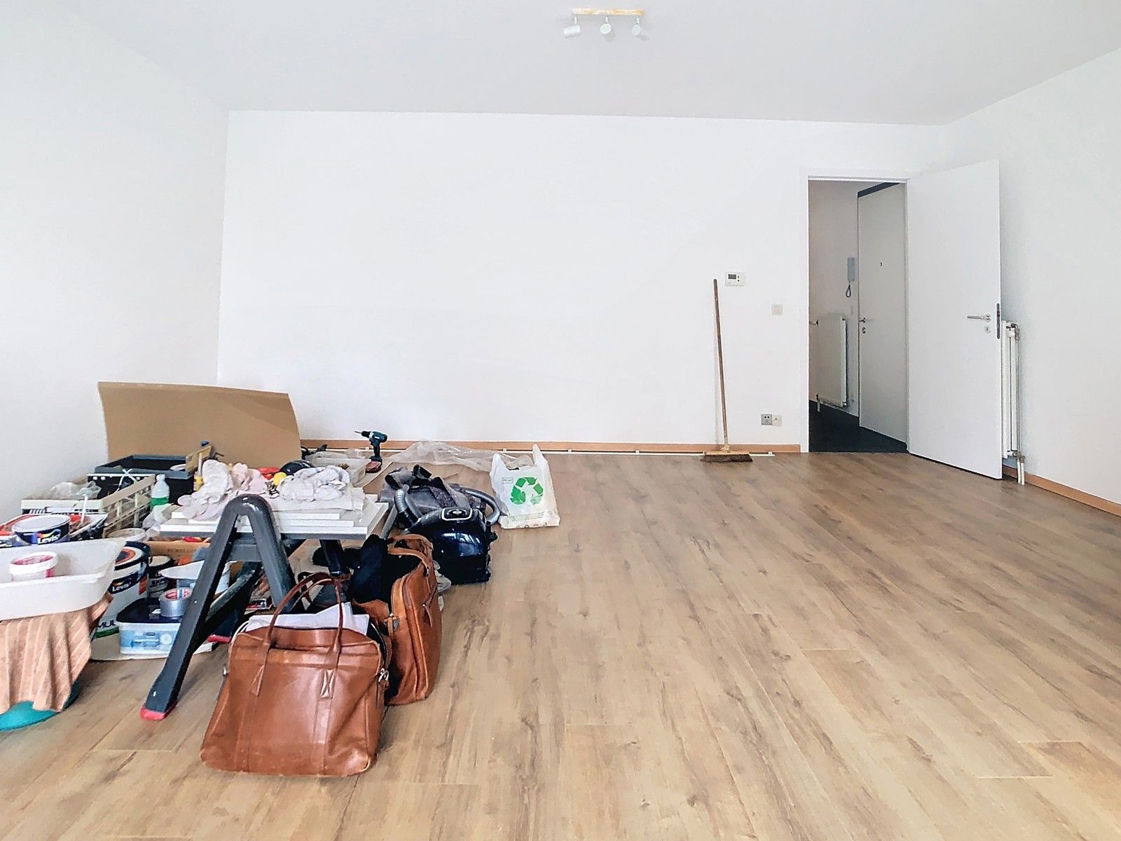 Instapklaar appartement met 2 slaapkamers foto 5