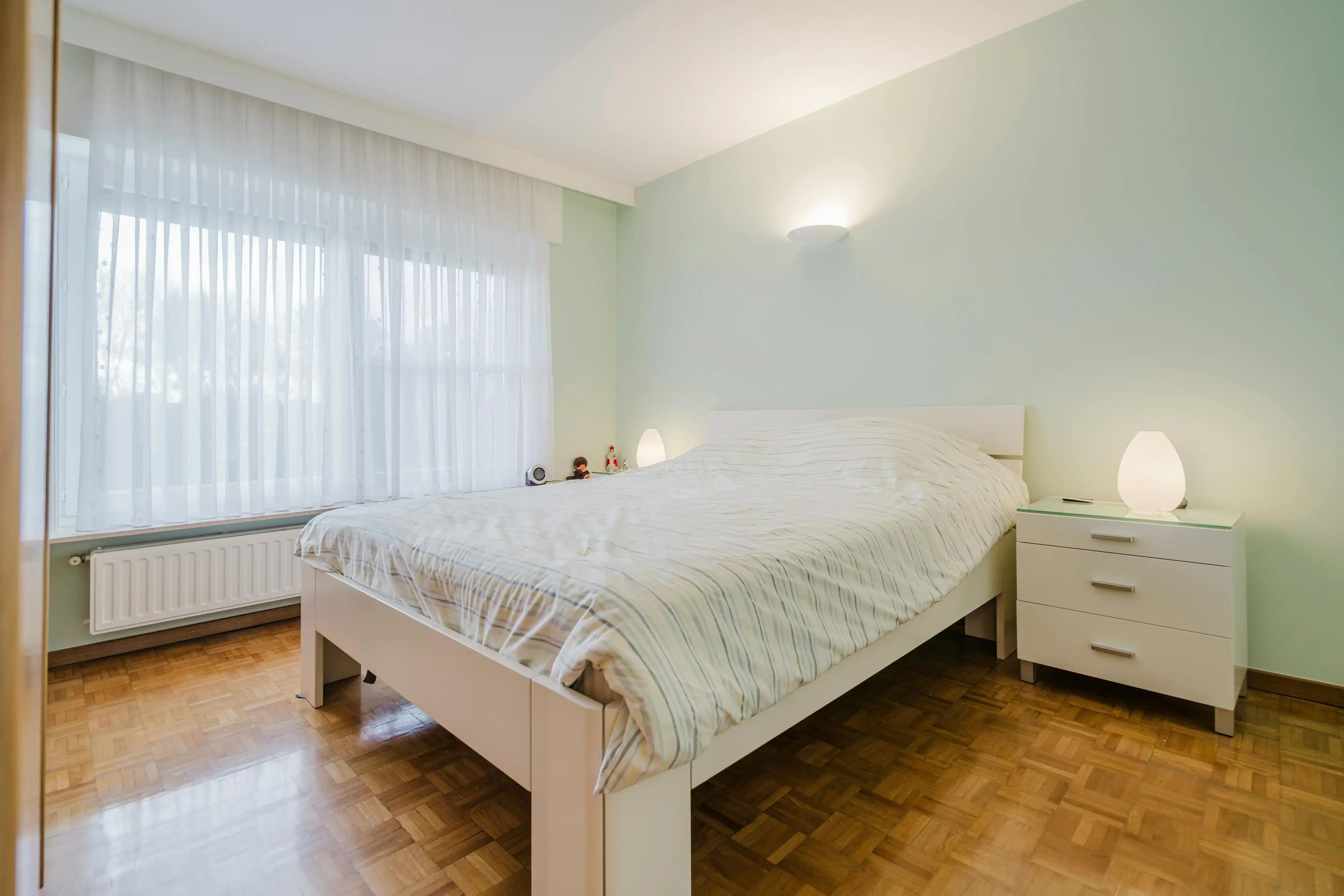 Veelzijdige bel-etagewoning te koop op topligging in Kortrijk!  foto 16