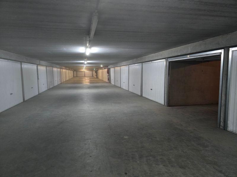 GARAGE G 70 ONDER DE ESPLANADE foto 5