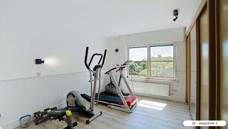 EXCLUSIEF PERFECT AFGEWERKTE MODERNE VILLA (330m²) OP TOPLOCATIE EN PRACHTIGE TUIN foto 23