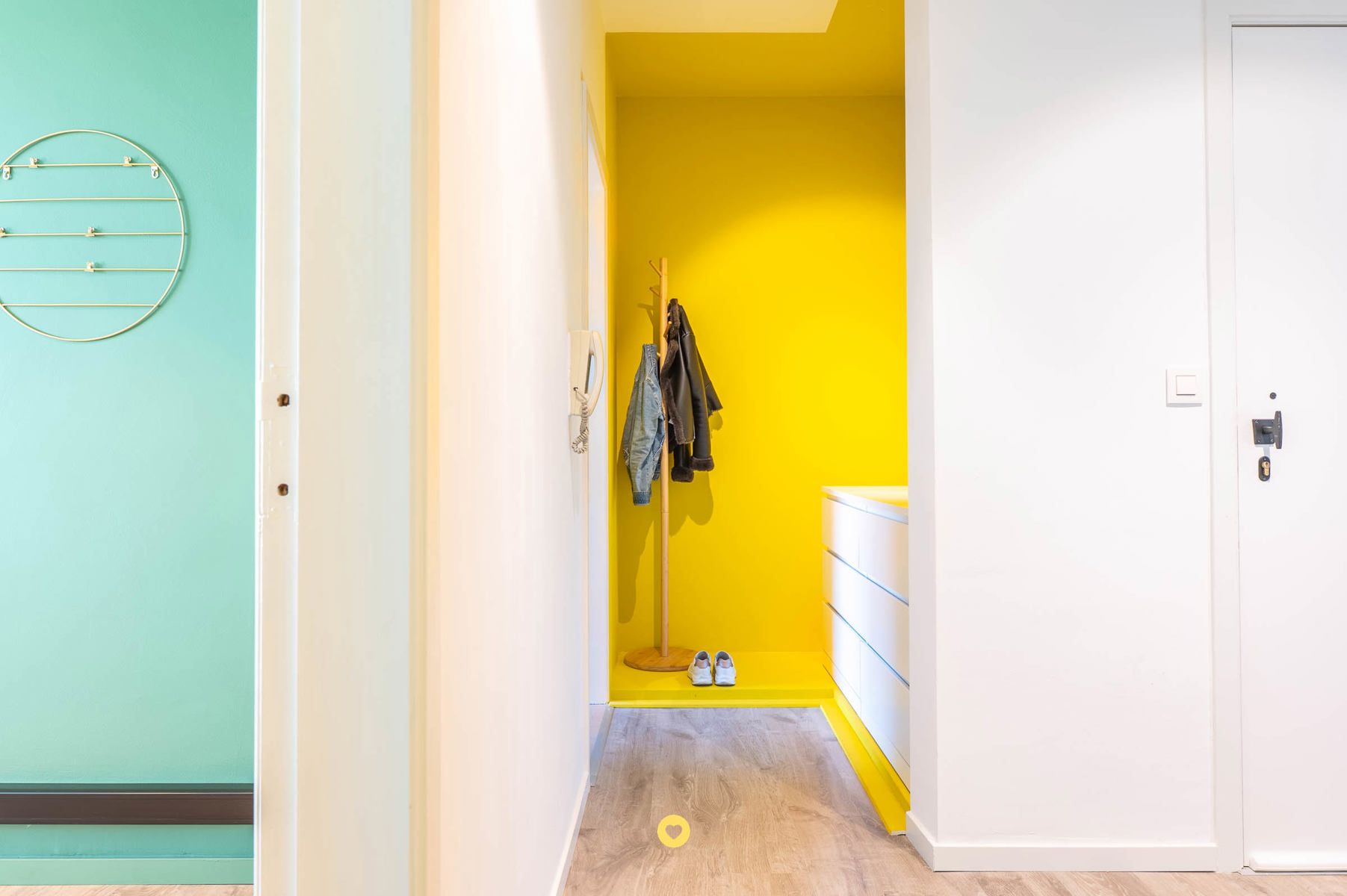 Trendy appartement met 3 SLK's en balkon in hartje Aartselaar foto 16