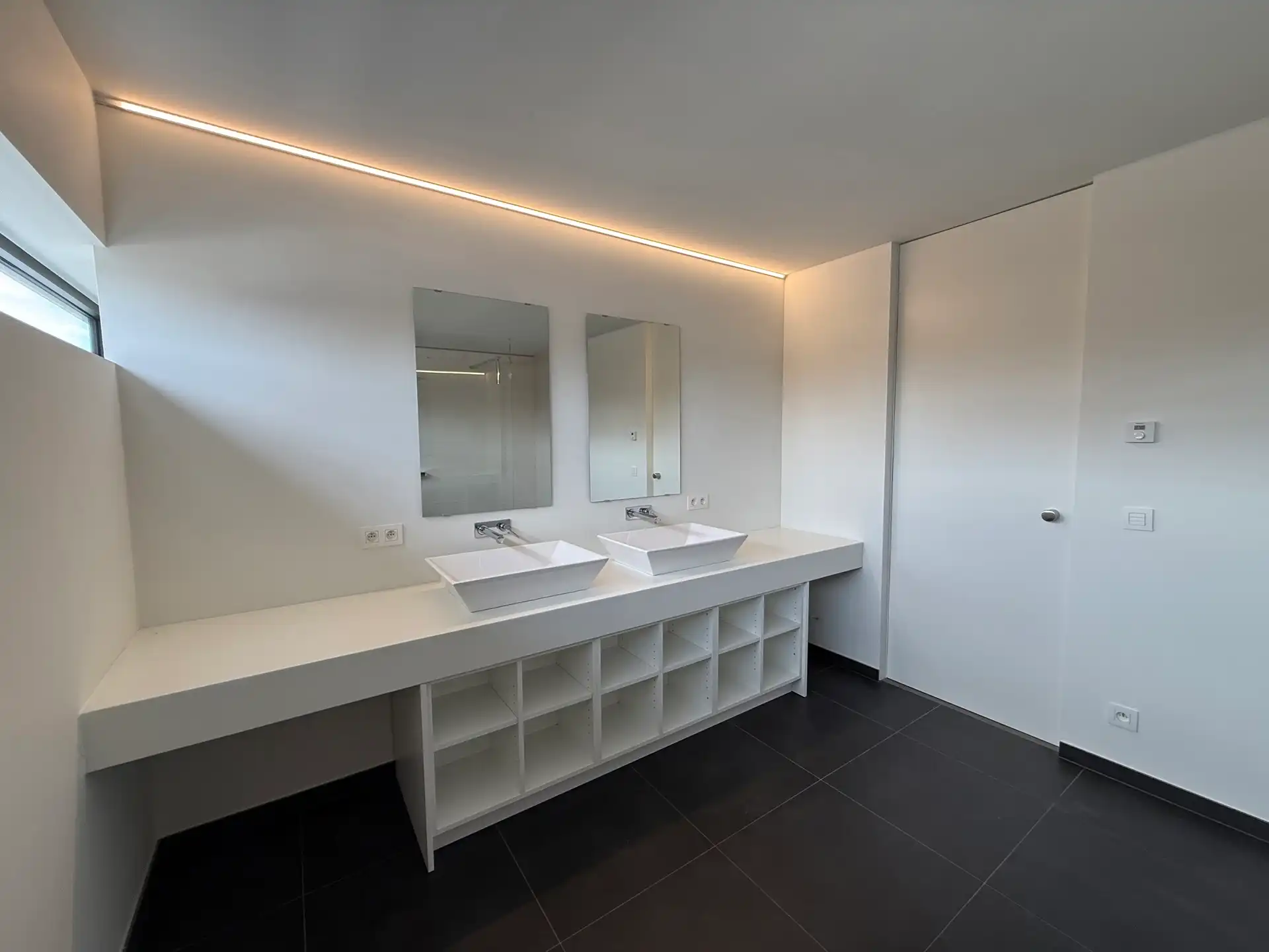 LEDE - Unieke Designvilla met grote tuin. foto 13