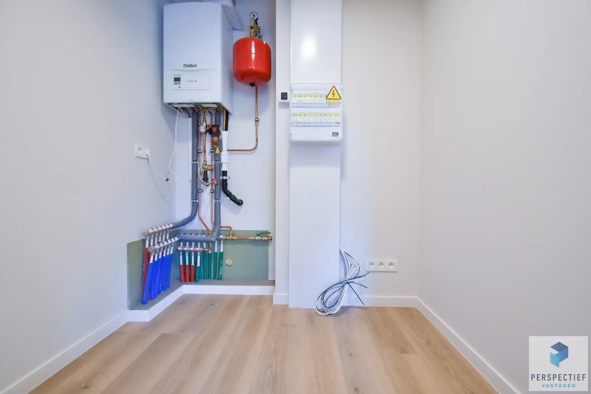 BEZOEKMOMENT WOENSDAG 10/06 VAN 16U30 TOT 18U | RECENT ENERGIEZUINIG APPARTEMENT met TERRAS & AUTOSTAANPLAATS foto 10