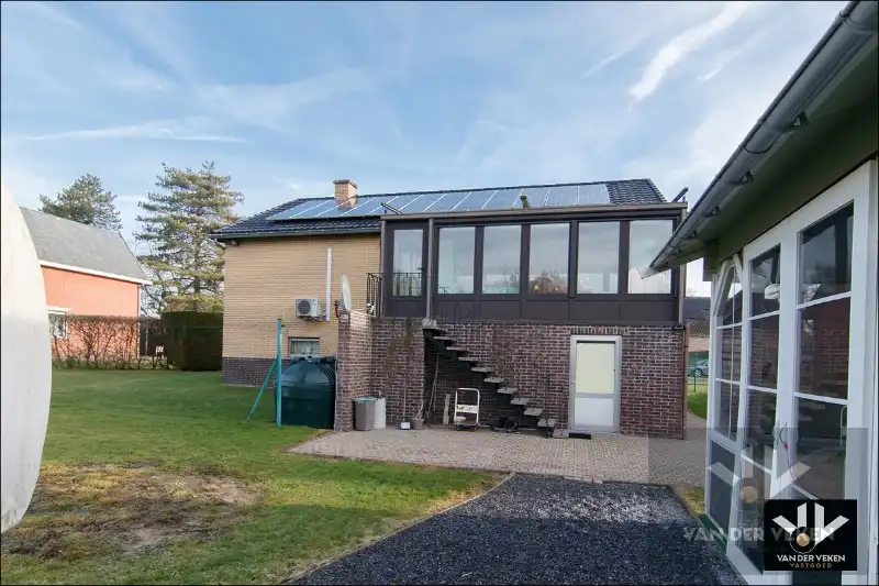 Ruime en energiezuinige gezinswoning in rustige omgeving grenzend aan natuurgebied De Platwijers! foto 18
