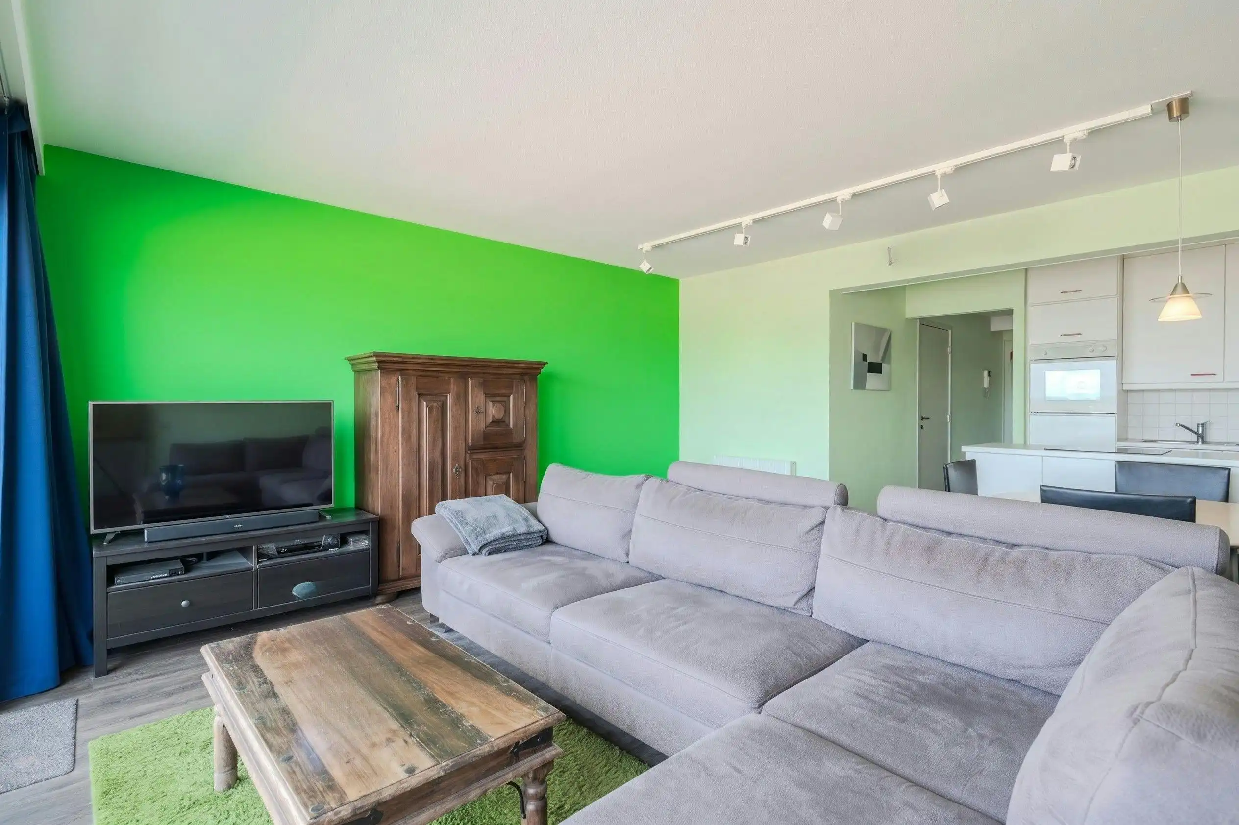 Aangenaam doorloop appartement met prachtig zeezicht! foto 8