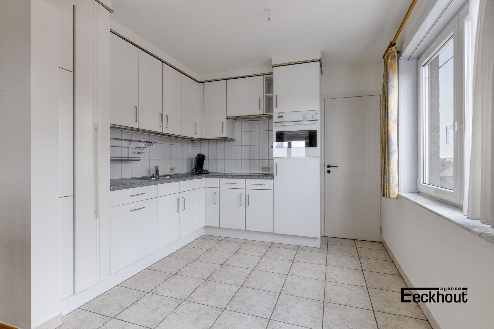 Verzorgd 3-slaapkamerappartement met prachtig zonneterras van 90m2 ! foto 7