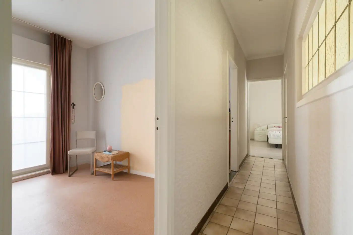 Vrijstaande laagbouwwoning met 3 slpk., garage en prachtige tuin foto 13