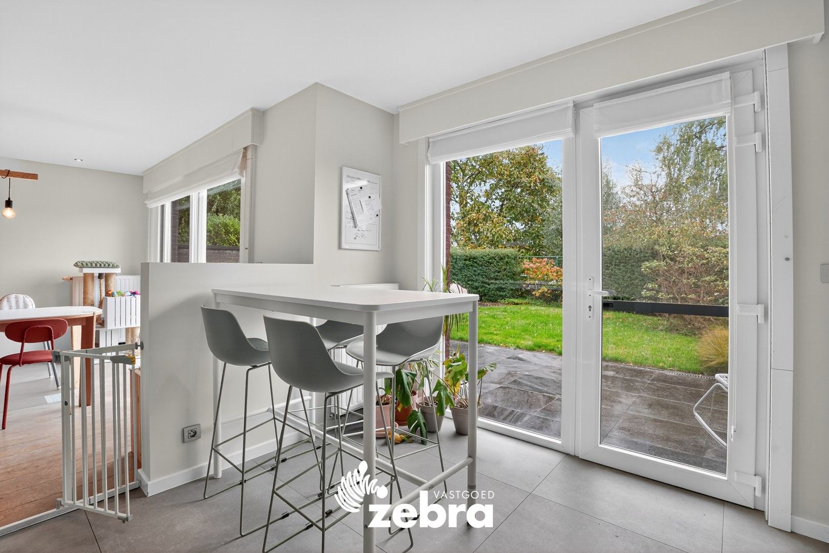 Recente HOB met 3 slaapkamers, garage & tuin vlakbij centrum Tielt! foto 4