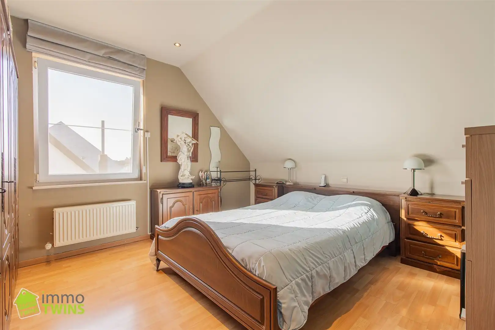 Duplex app met garage  foto 10