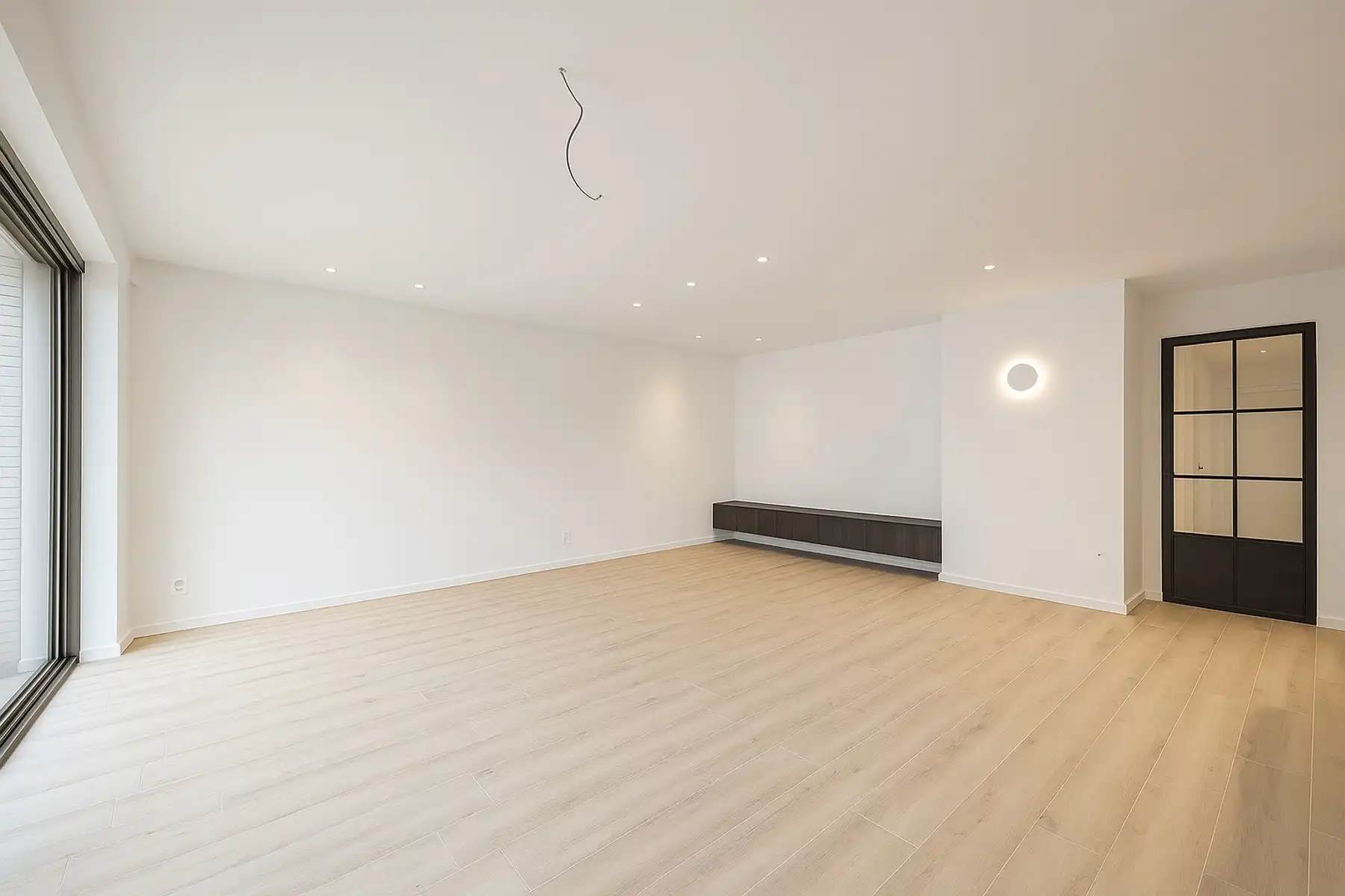 Onmiddellijk beschikbaar nieuwbouw appartement in centrum Stabroek! foto 7