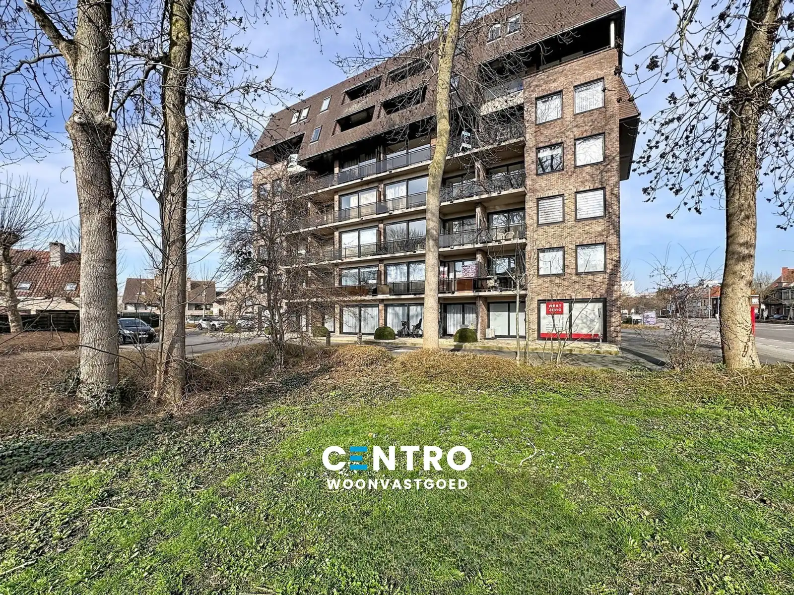 ENERGIEZUINIG appartement  met 2 slpks én garagebox! foto 2