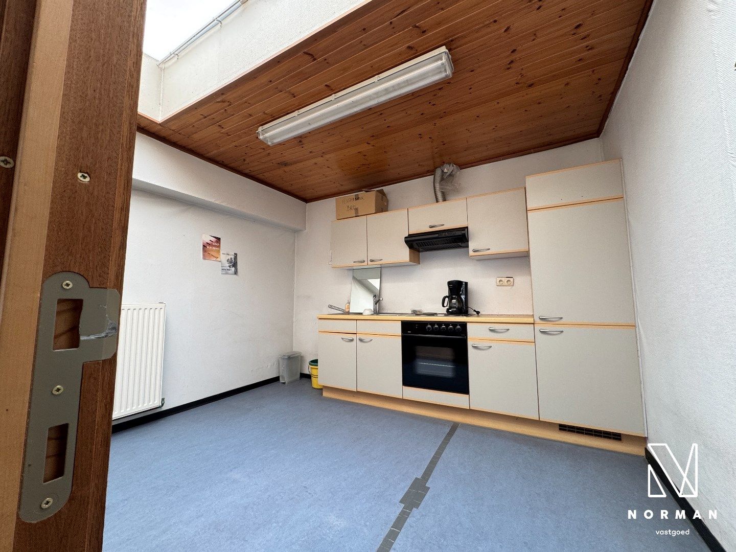 Commerciële ruimte in hartje Kuurne foto 10