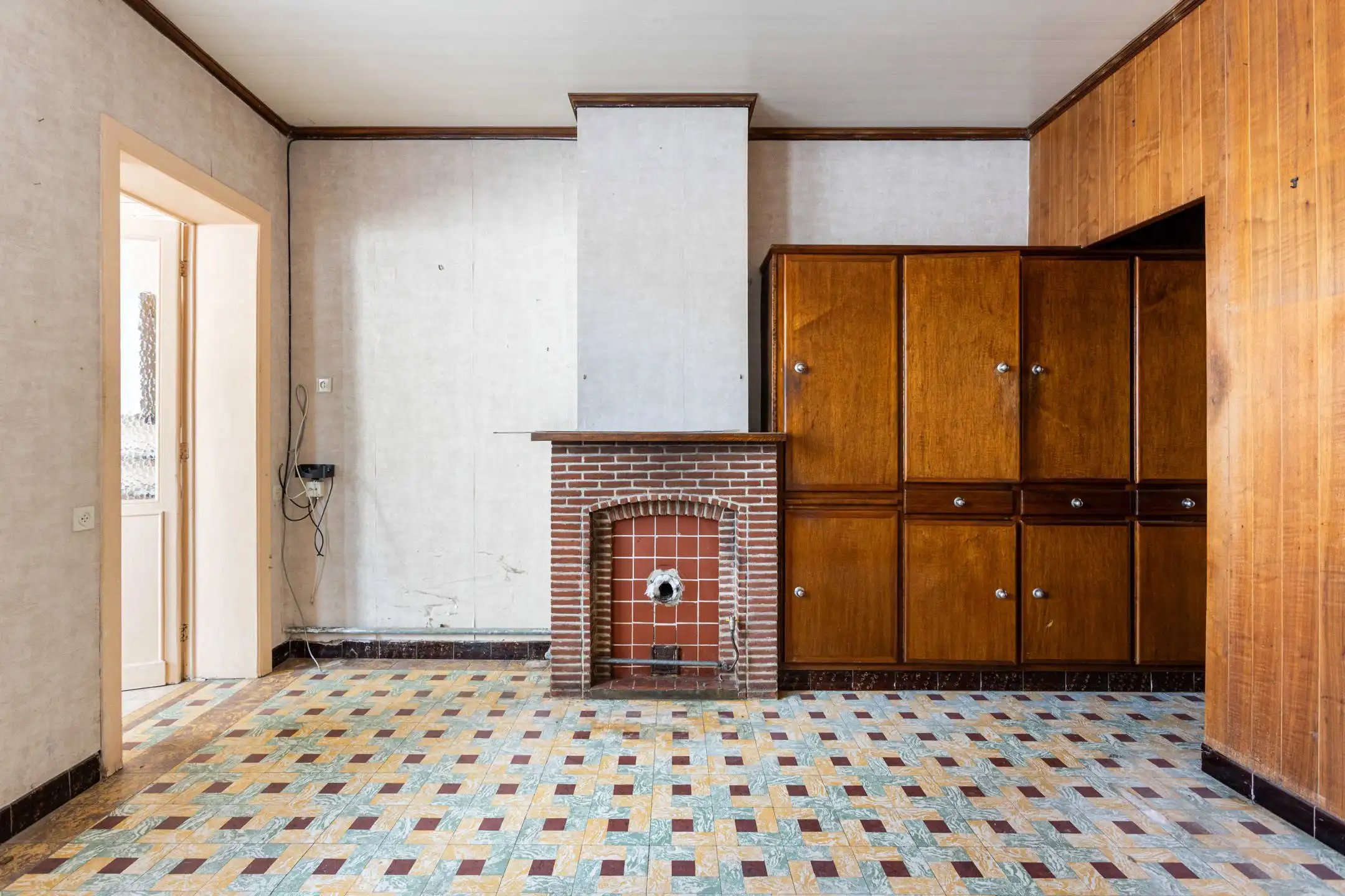 Te renoveren woning met tuin en tal van mogelijkheden foto 5