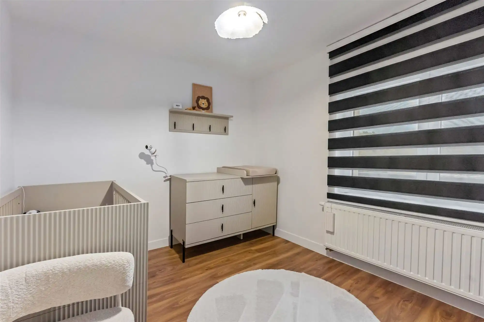 UITERST KNAP GERENOVEERDE WONING MET 3-4 SLAAPKAMERS OP EEN PERCEEL VAN 12A48CA TE BEVERLO foto 19