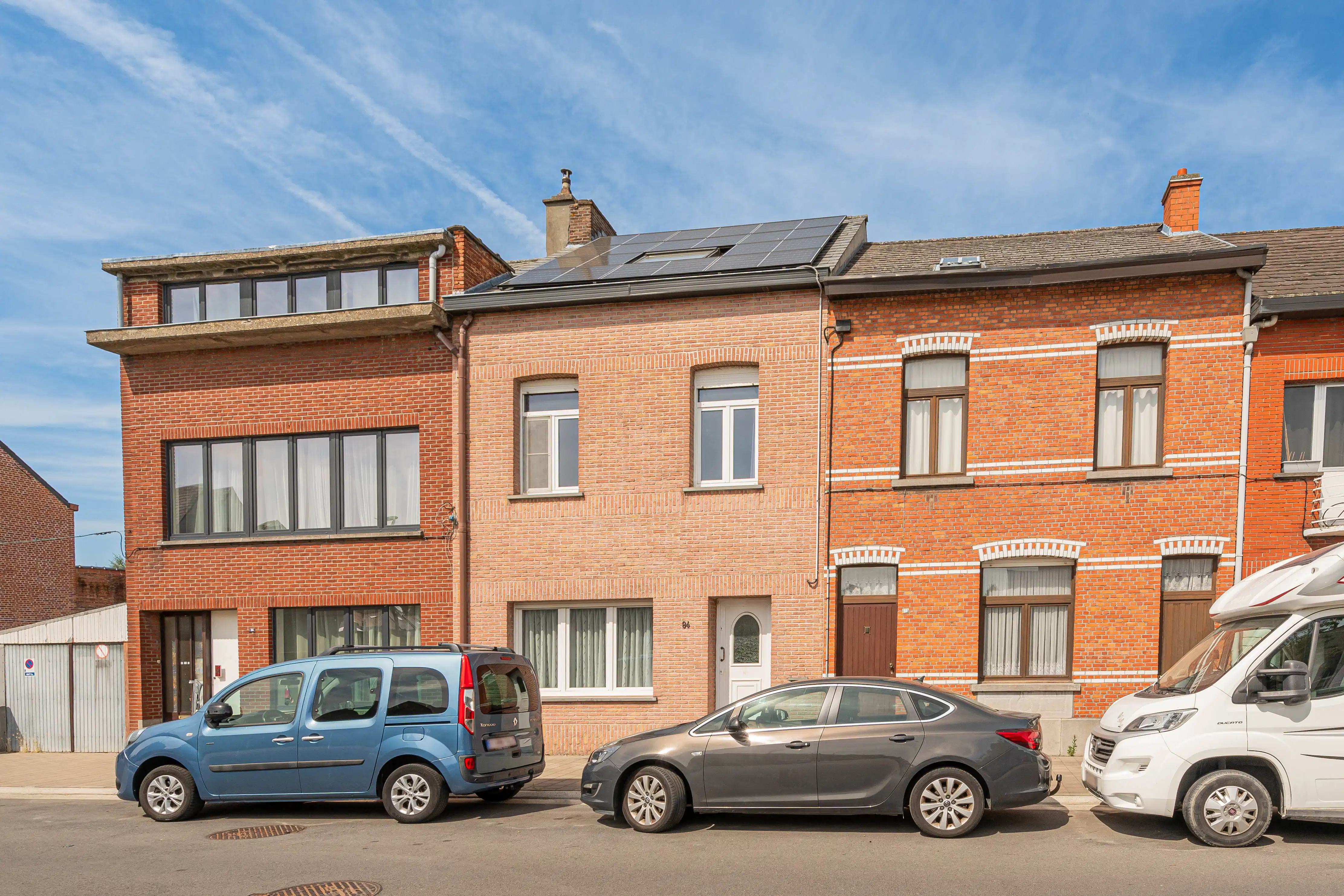 Gezellige instapklare woning in hartje Willebroek foto 2
