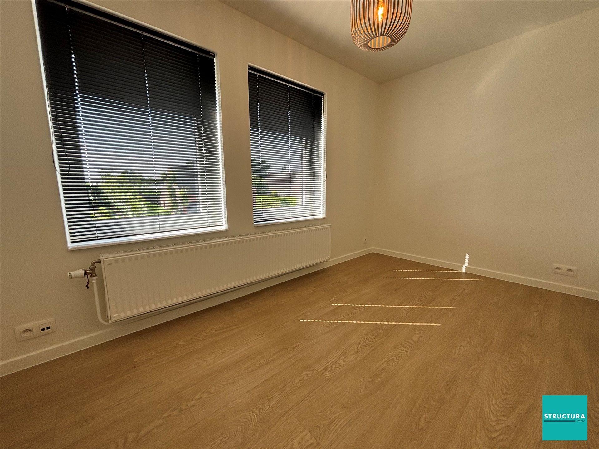 Volledig gerenoveerde woning gelegen op een rustige locatie foto 30